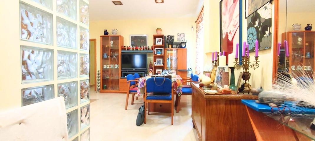 Casa con balcón y terraza en Alcàntera de Xúquer – Espacio, comodidad y seguridad photo 0