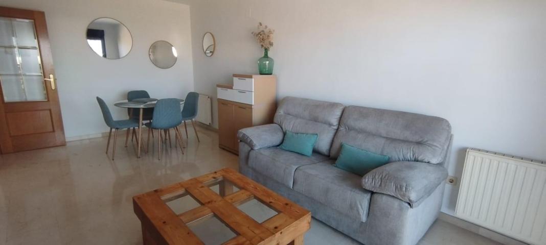 IMPECABLE PISO AMUEBLADO, CON TERRAZA Y GARAJE, JUNTO CC ARENA photo 0