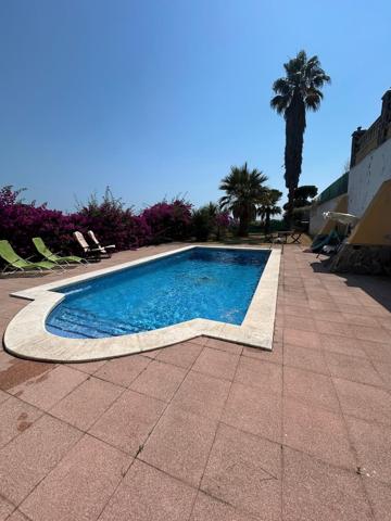 Casa en Can Massuet del Far con piscina photo 0