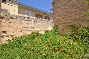 Casa de pueblo con proyecto aprobado jardín  y garaje  en Muro photo 0