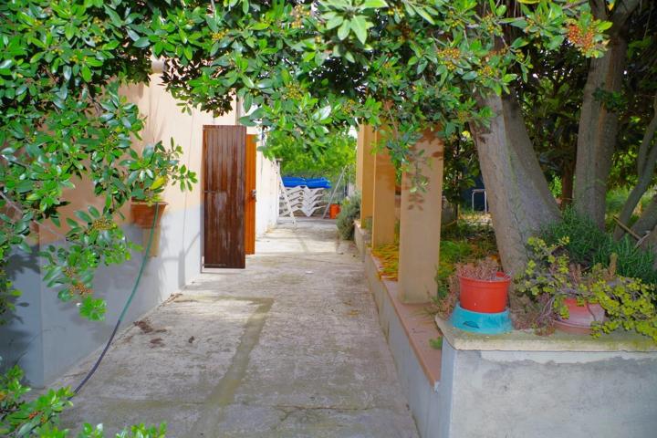 Finca rústica con casa de campo con cédula de habitabilidad en Sineu photo 0