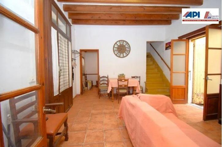 Casa de pueblo en el centro de Muro photo 0