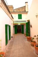 Casa con garaje y terraza privada en Petra photo 0