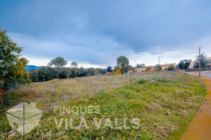 Parcel·la edificable a Les Clotes photo 0