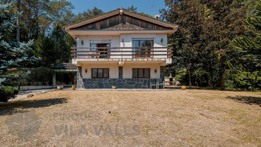 Chalet en plena naturaleza. Vistas espectaculares photo 0