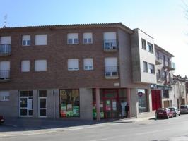 LOCAL COMERCIAL DE 170 M2 CON GRANDES ESCAPARATES EN ALQUILER EN CALDES DE MONTBUI photo 0