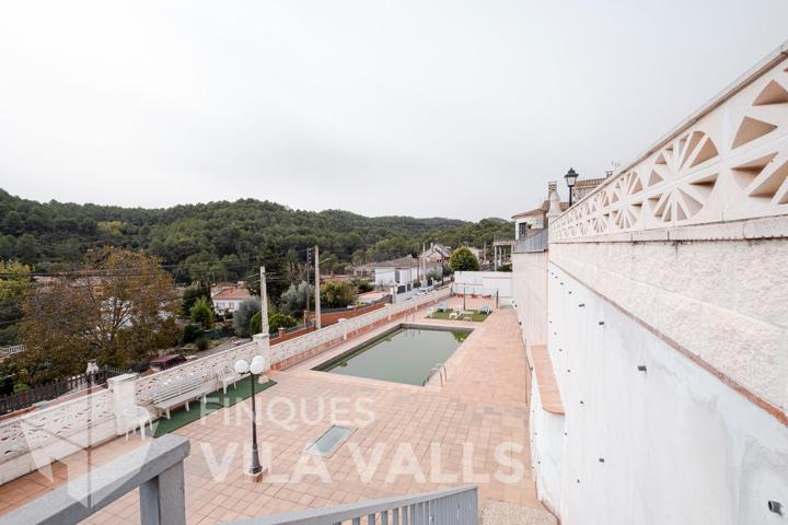 Casa Familiar con Amplio Jardín, Segunda vivienda y Piscina🌿🏡 photo 0