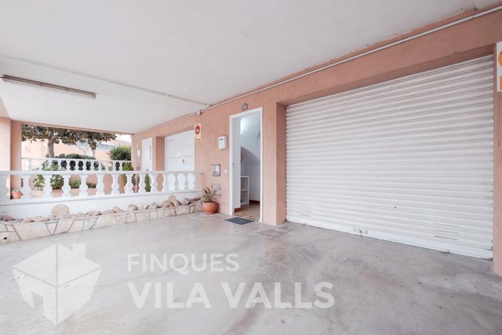 Casa adosada en Caldes de Montbui – ¡Gran oportunidad! photo 0