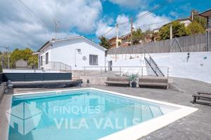 Chalet con piscina y todas las comodidades – Lista para entrar a vivir photo 0
