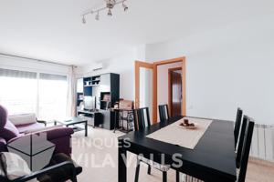 Piso para entrar a vivir en Sant Feliu de Codines! photo 0