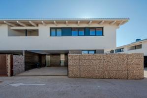Unifamiliar Pareada En venta en Avenida Del Delta Del Ebro, El Pastel, Boadilla Del Monte photo 0
