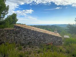 Finca Rústica en venta en El Perelló de 16568 m2 photo 0