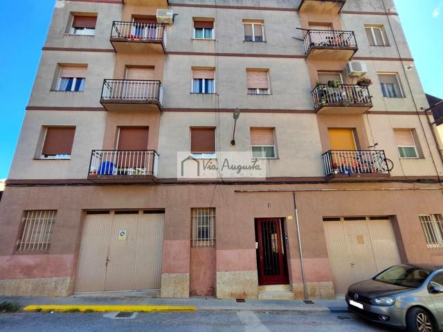 Local en venta en Tortosa de 146 m2 photo 0