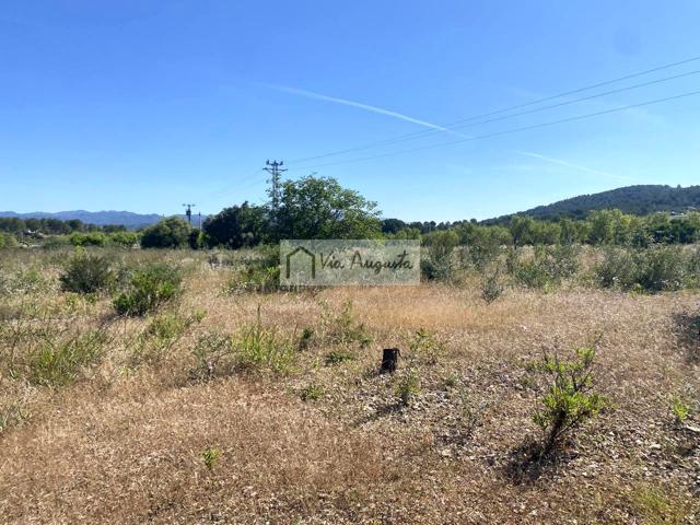 Finca Rústica en venta en El Perelló de 18167 m2 photo 0