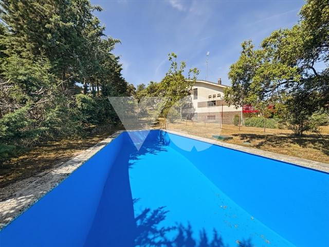 Chalet independiente en venta en El Escorial, Las Zorreras photo 0