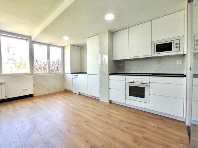 Dúplex En venta en Calle De La Cuesta Del Cerro, El Soto De La Moraleja, La Moraleja photo 0