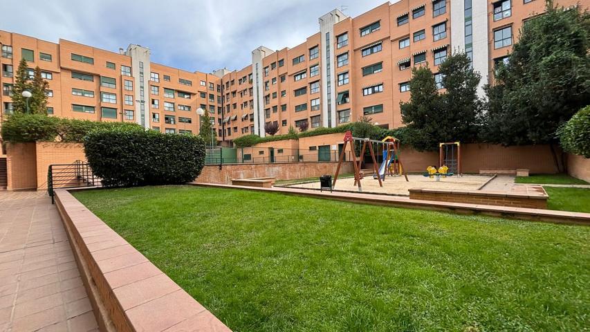 Piso En venta en Calle Del Cerro De La Carrasqueta, Fuencarral, Madrid photo 0