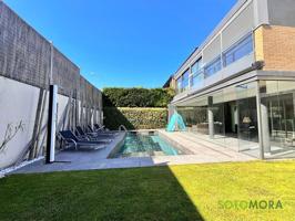 Unifamiliar Pareada En alquiler en Calle De Agatha Christie, Encinar De Los Reyes, La Moraleja photo 0