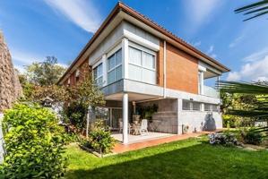 Chalet en parcela de 606 m² cantonero en CastellArnau photo 0