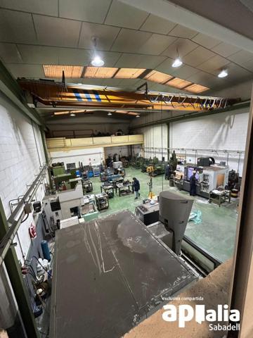 Nave Industrial En venta en Centre, Rubi photo 0