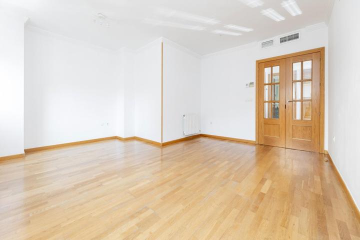 Fantástico piso de reciente construcción. photo 0