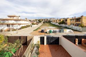 Tu hogar ideal en Huétor Vega: luz, espacio y tranquilidad photo 0