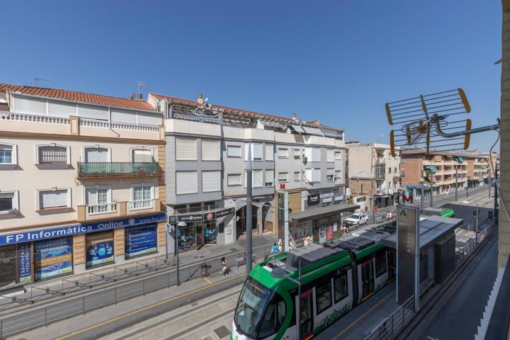 Estupendo piso junto al metro photo 0