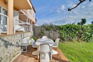 Unifamiliar Pareada En venta en Calle Francesc Isgleas, 0, Sant Pol - Volta De L'Ametller, Sant Feliu De Guíxols photo 0