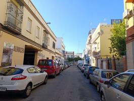 Local comercial en Maestro Falla, Cerro del Águila, Sevilla photo 0