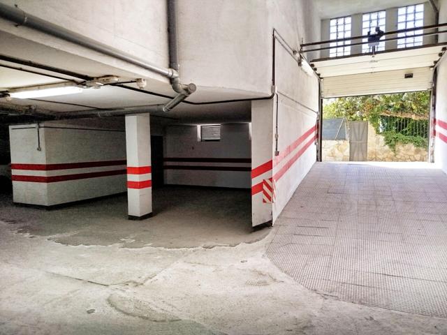 VENTA PLAZA DE GARAJE EN BARRIO DE MONACHIL (GRANADA) photo 0