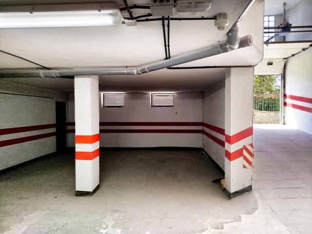 VENTA PLAZA DE GARAJE EN BARRIO DE MONACHIL (GRANADA) photo 0