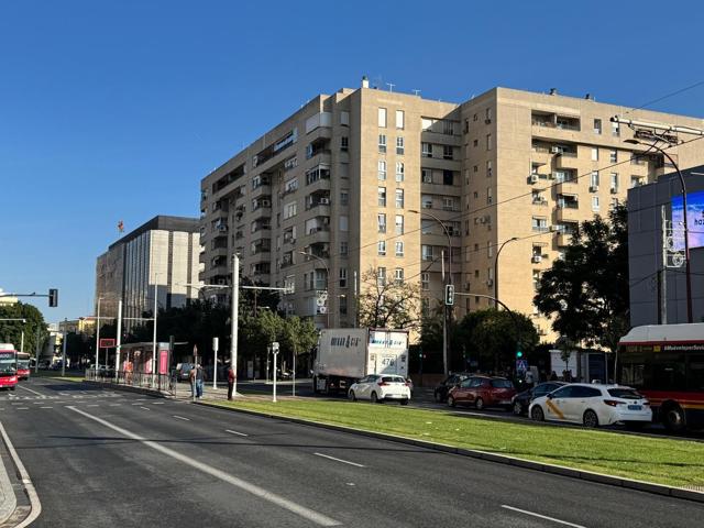 FANTÁSTICO PISO EN AVENIDA LUIS DE MORALES, EN PLENO NERVIÓN!!! photo 0