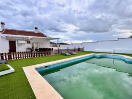 Propiedad única en Puerto de la Torre con piscina privada y vistas al mar photo 0
