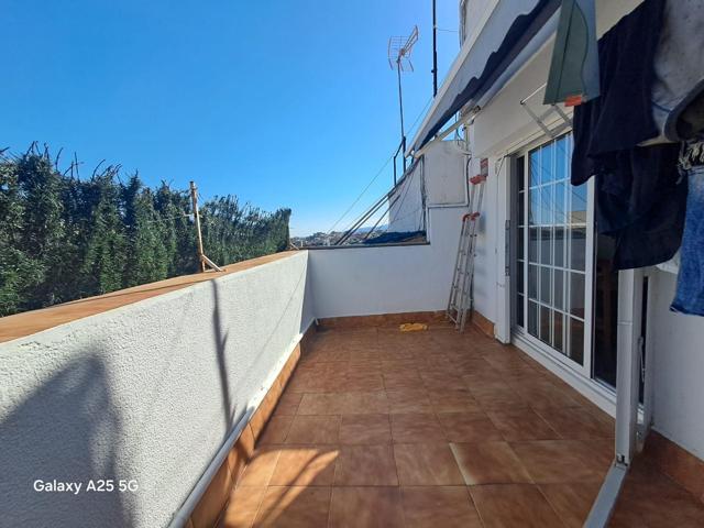 Ático con Terraza a Nivel. photo 0