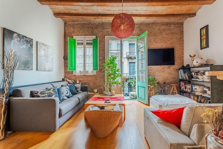 Piso En venta en Central, Barcelona photo 0