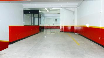 Bajo Comercial 200m². (Licencia Taller automoción, lavado de coches y cambio de Lunas) photo 0