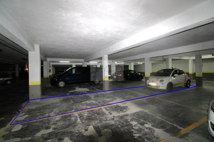 Doble plaza de Garaje (2 coches + 2 motos) en Coia photo 0