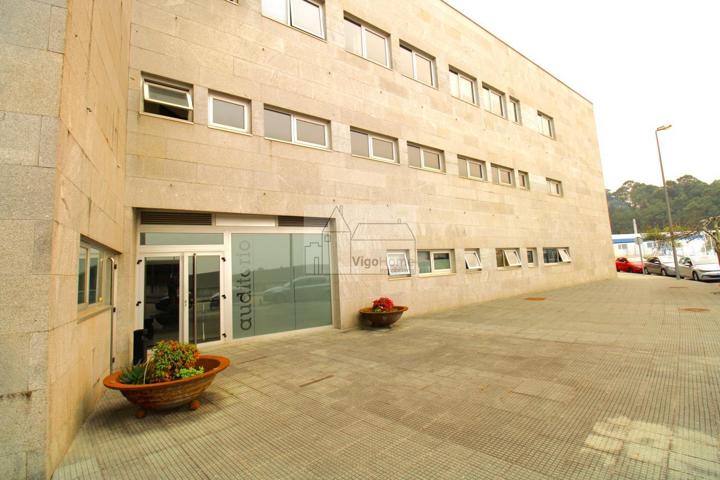 Local de 550 m² en el Parque Tecnológico de Valladares. photo 0