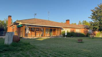Villa En alquiler en Valladolid photo 0