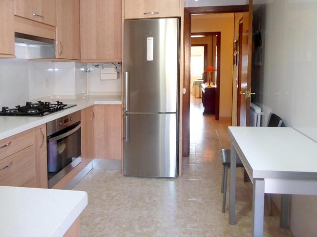 PISO EN VENTA DE 4 HABITACIONES photo 0