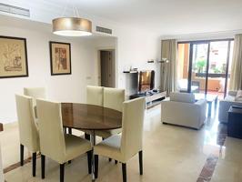 APARTAMENTO EN COMPLEJO FRENTE AL MAR | SAN PEDRO DE ALCÁNTARA photo 0