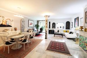 PRECIOSA ADOSADA EN VENTA EN PARQUE DIANA | ESTEPONA photo 0