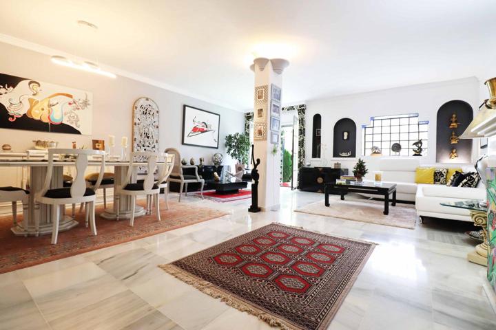 PRECIOSA ADOSADA EN VENTA EN PARQUE DIANA | ESTEPONA photo 0
