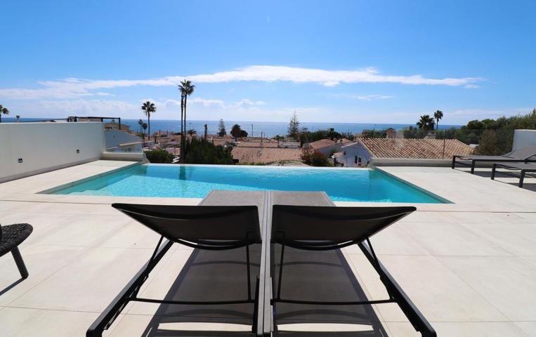 VILLA MODERNA CON ESPECTACULARES VISTAS AL MAR A 200 METROS DE LA PLAYA EN VENTA EN EL CHAPARRAL, MIJAS COSTA photo 0