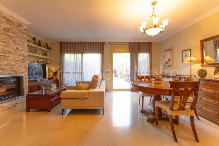 Casa en venta en Riera Nova – Molins de Rei photo 0