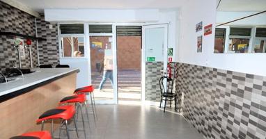 BAR EN VENTA CON LICENCIA DE CAFETERIA photo 0