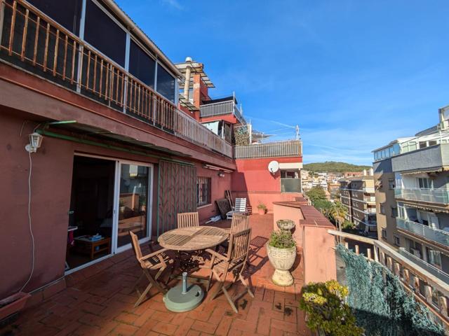 MAGNÍFICO ÁTICO CON TERRAZA photo 0
