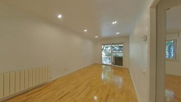 PISO ALQUILADO EN SANTS-LES CORTS photo 0