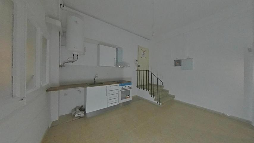 PISO ALQUILADO EN CAMP D'EN GRASSOT photo 0