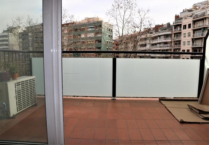 PISO DE 90 METROS EN JOSEP TARRADELLES photo 0